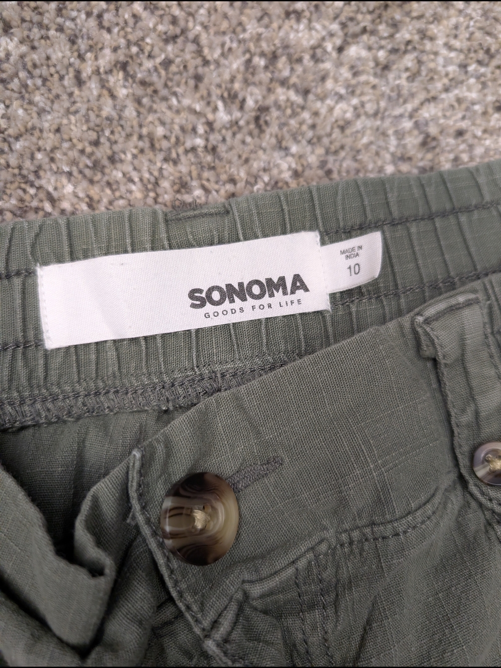 Sonoma - Size 10 - Women’s Shorts in Gray and Olive - Picture 6 of 7